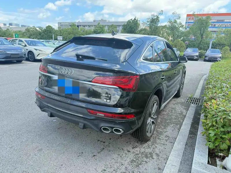 Audi Q5L Sportback 2022 40 TFSI Luxury — миниатюра 3