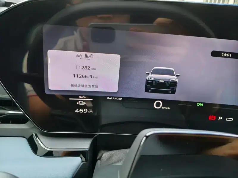 Audi Q6L e-tron 2026 First Edition — миниатюра 12