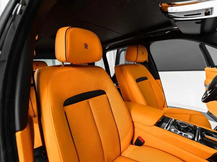 2020 Cullinan Black Badge — миниатюра 14