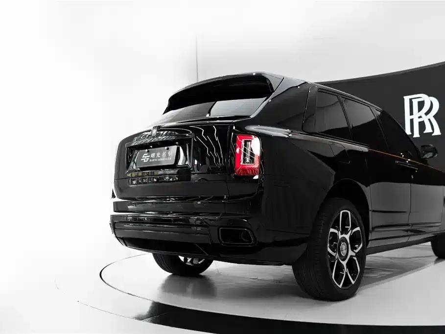 2020 Cullinan Black Badge — миниатюра 4