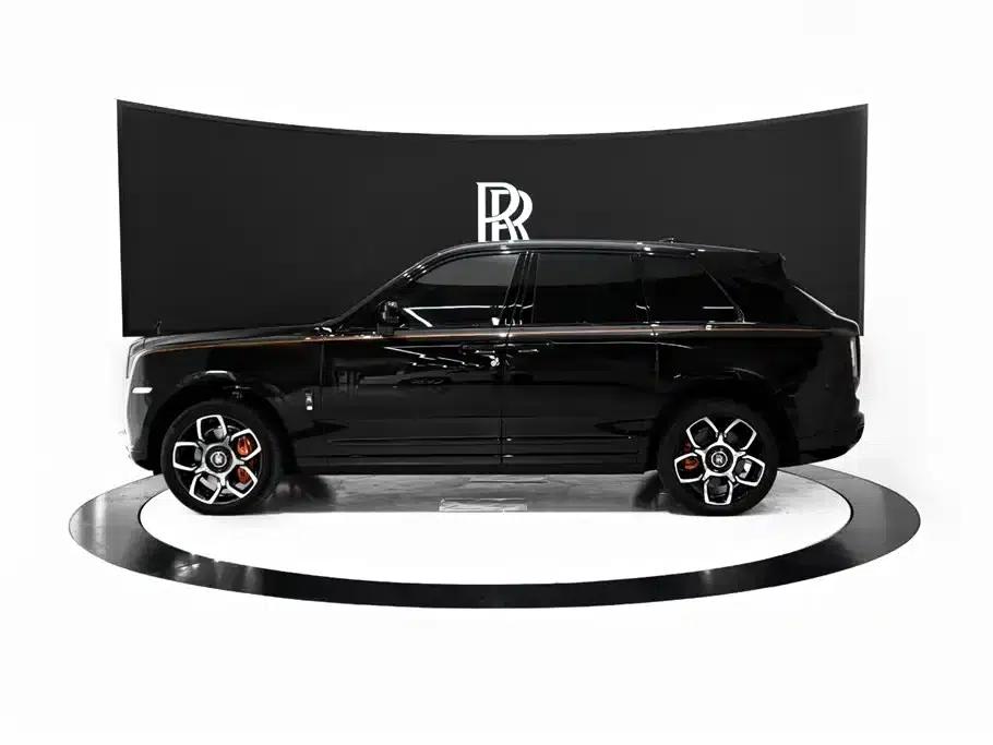 2020 Cullinan Black Badge — миниатюра 7
