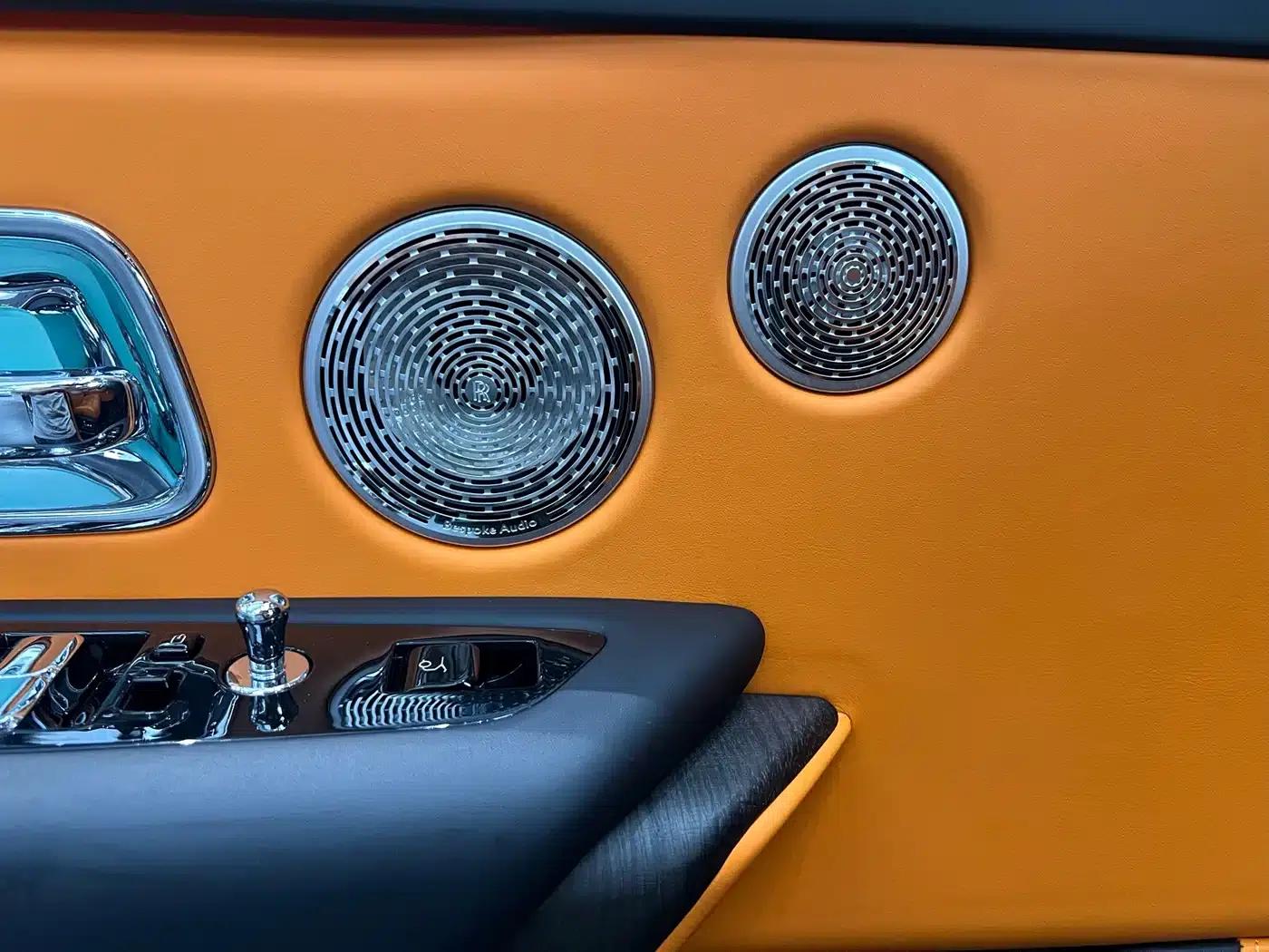 2022 Cullinan, four-seater version — миниатюра 20
