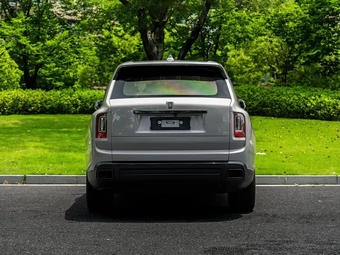 2018 Cullinan, four-seater version — миниатюра 18