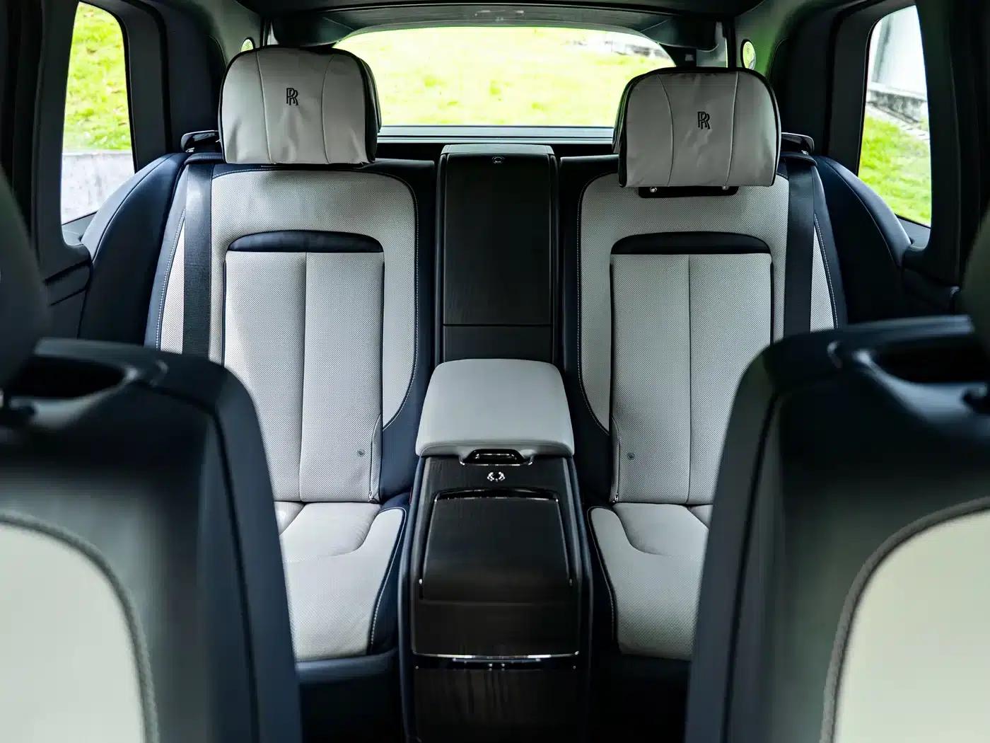2018 Cullinan, four-seater version — миниатюра 7