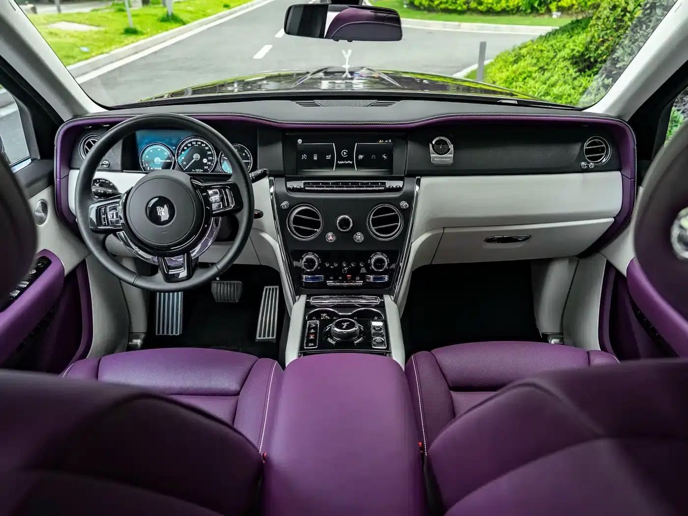 2018 Cullinan, four-seater version — миниатюра 10