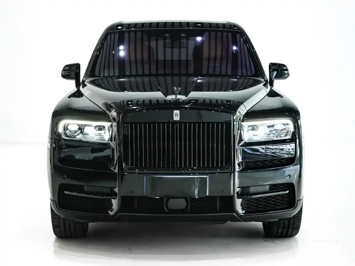 2024 Cullinan, four-seater version — миниатюра 3