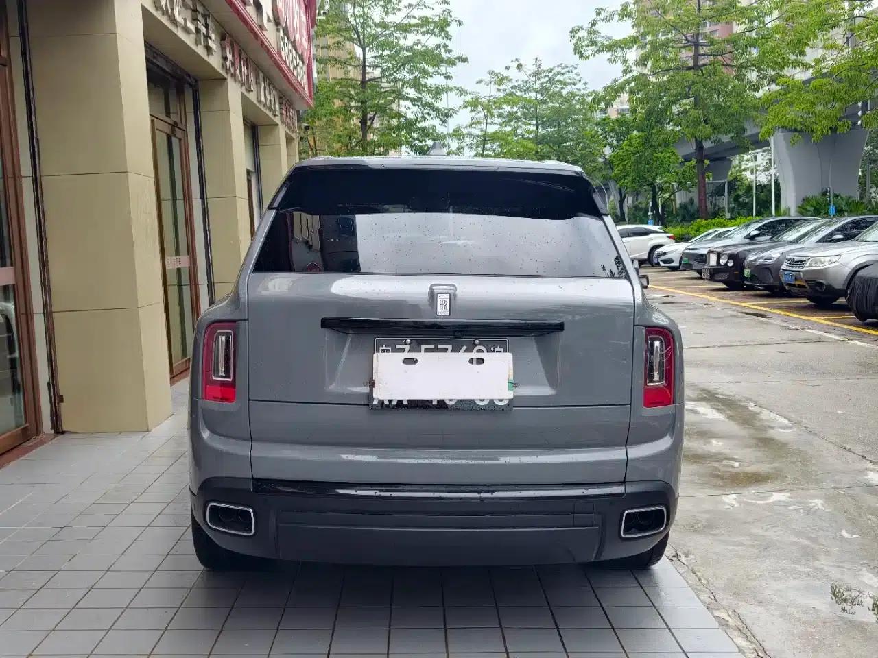 2018 Cullinan 5-seater — миниатюра 12