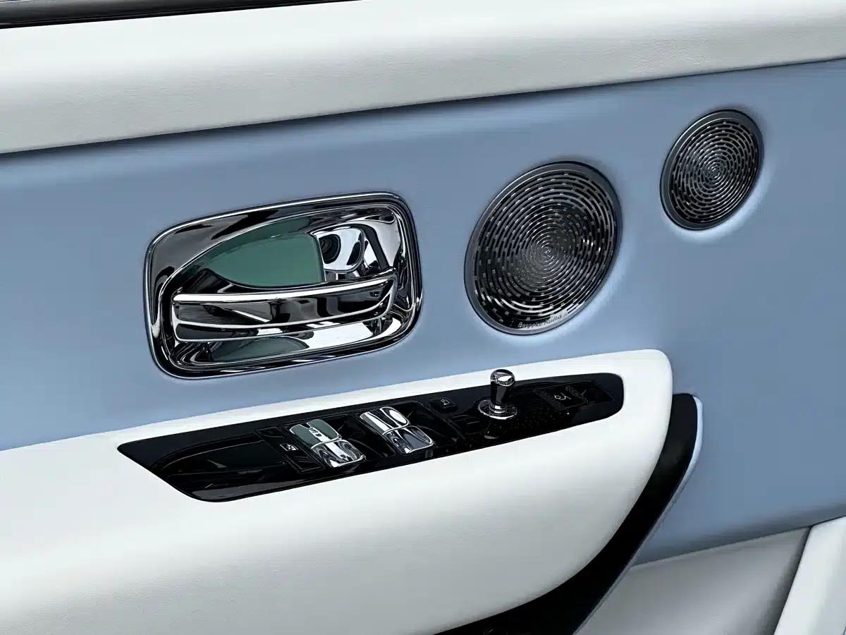 2018 Cullinan 5-seater — миниатюра 13