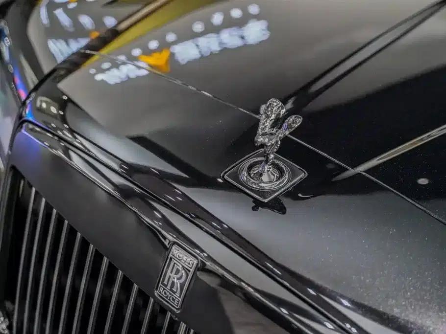 2022 Cullinan Black Badge — миниатюра 12