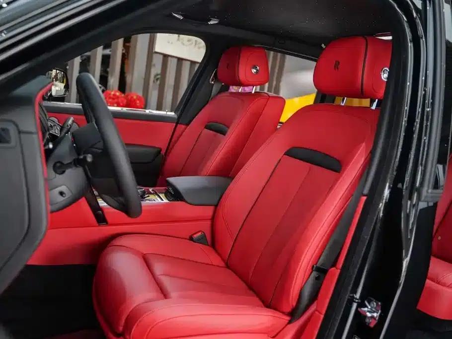 2022 Cullinan Black Badge — миниатюра 28
