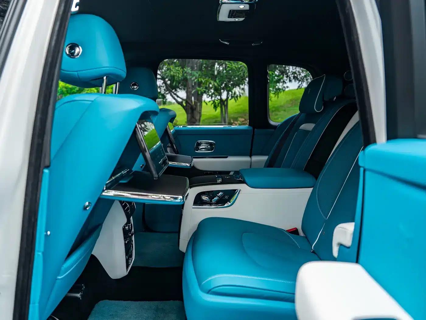 2018 Cullinan, four-seater version — миниатюра 9