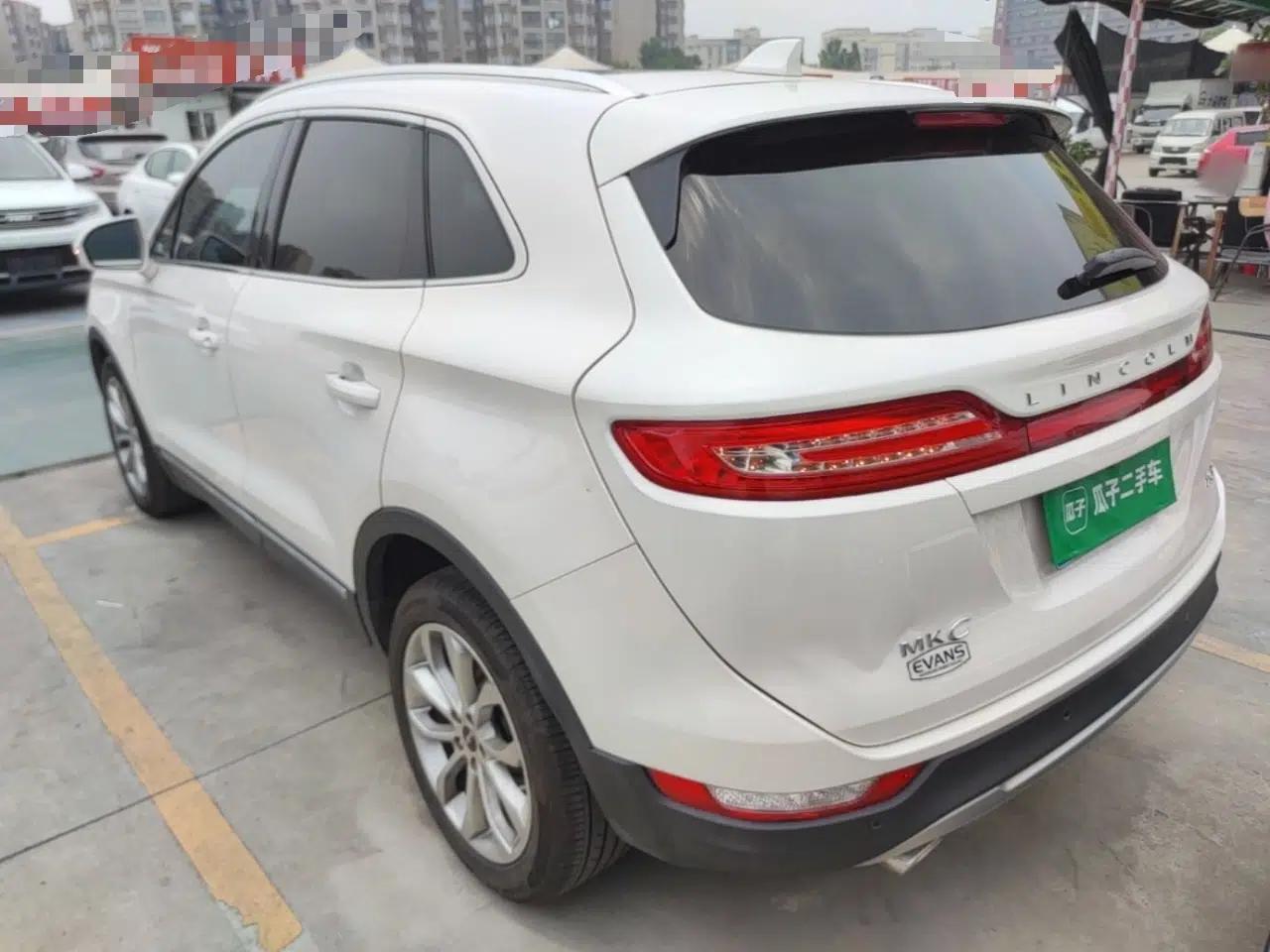 Lincoln MKC 2018 2.0T Two-Wheel Drive Luxury Edition — миниатюра 13