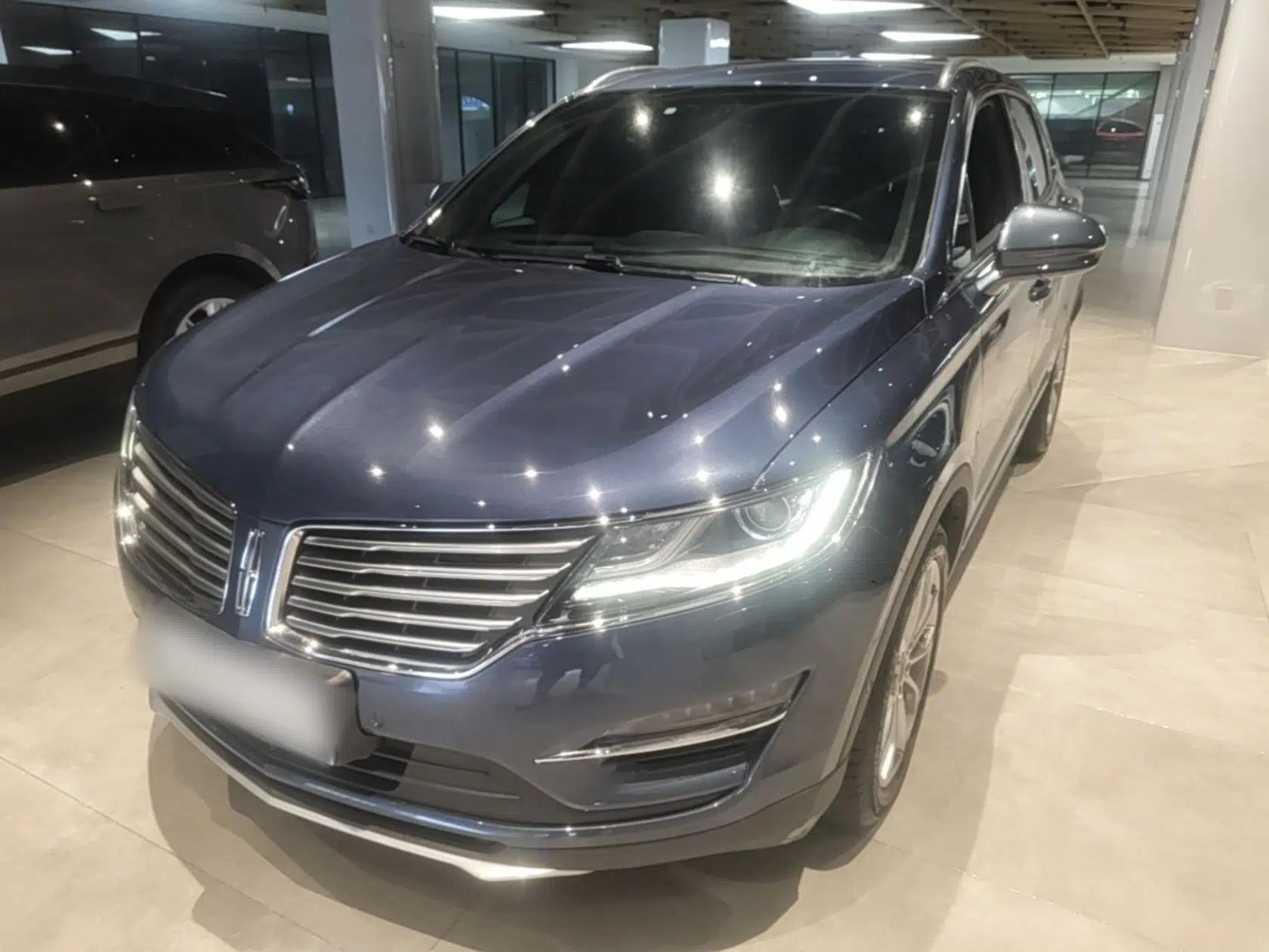Lincoln MKC 2017 2.0T Two-Wheel-Drive Luxury Edition — миниатюра 1