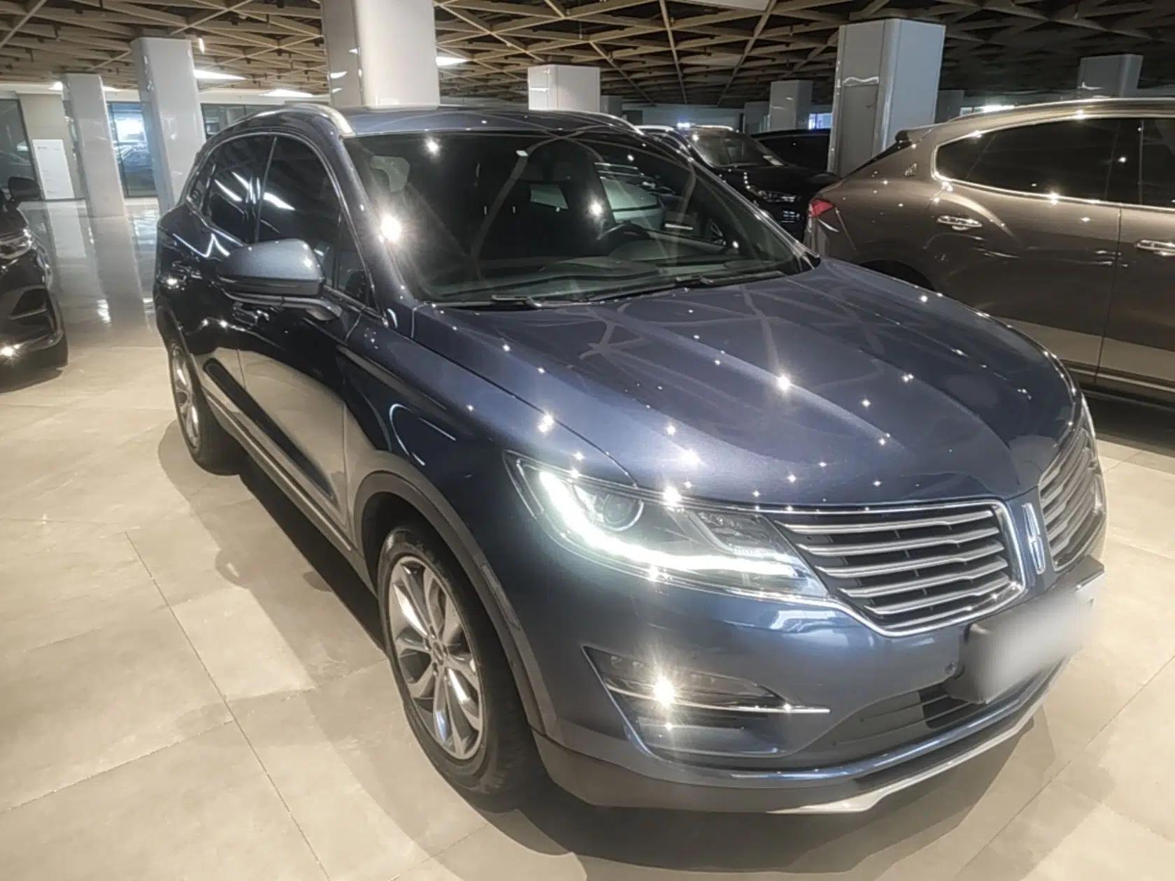 Lincoln MKC 2017 2.0T Two-Wheel-Drive Luxury Edition — миниатюра 12