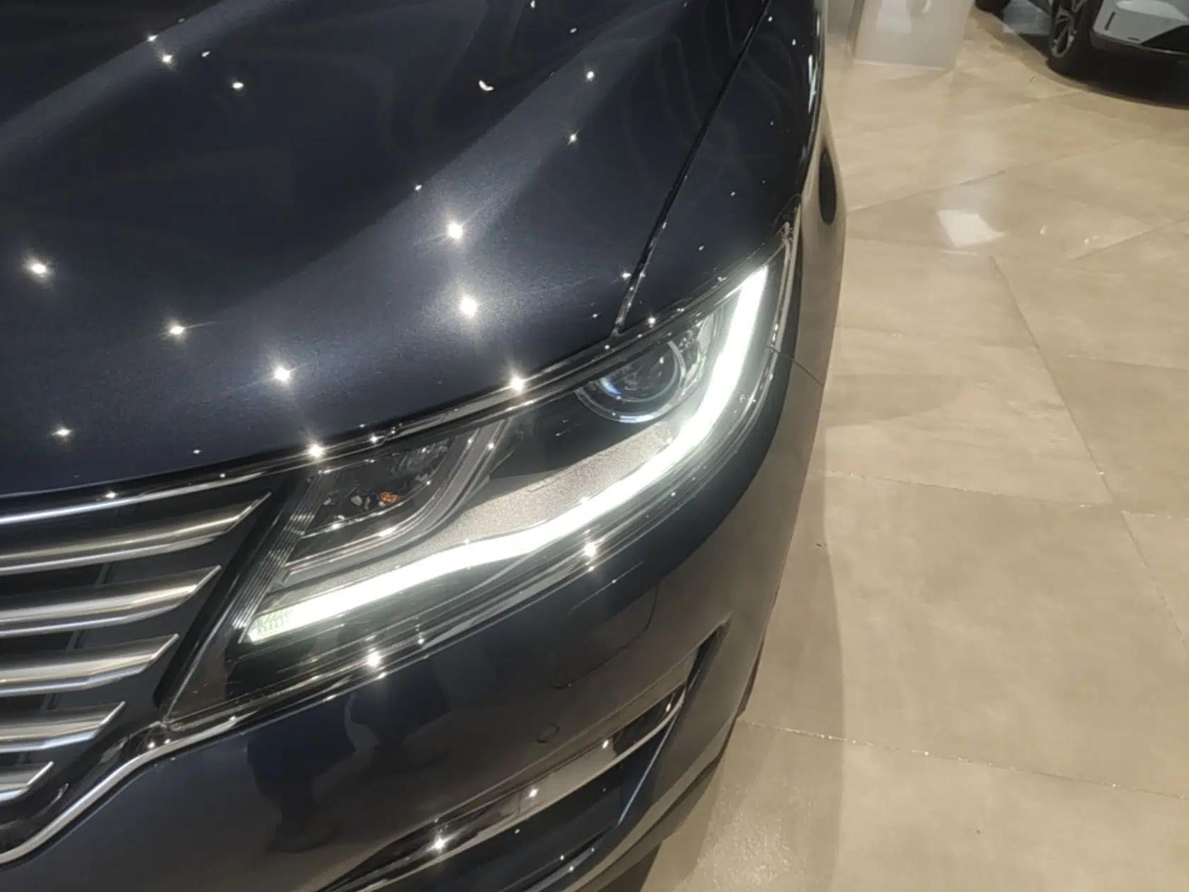Lincoln MKC 2017 2.0T Two-Wheel-Drive Luxury Edition — миниатюра 8