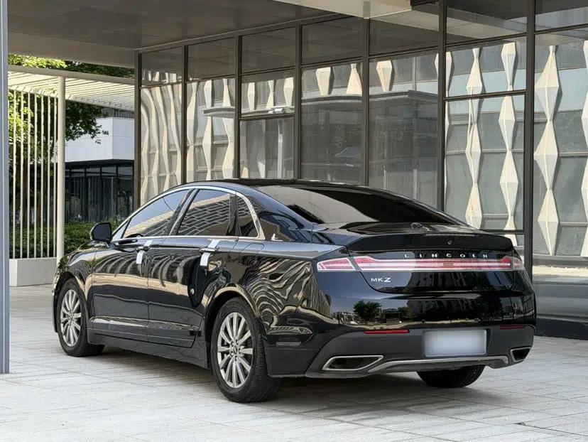 Lincoln MKZ 2018 2.0T Premium Edition — миниатюра 3