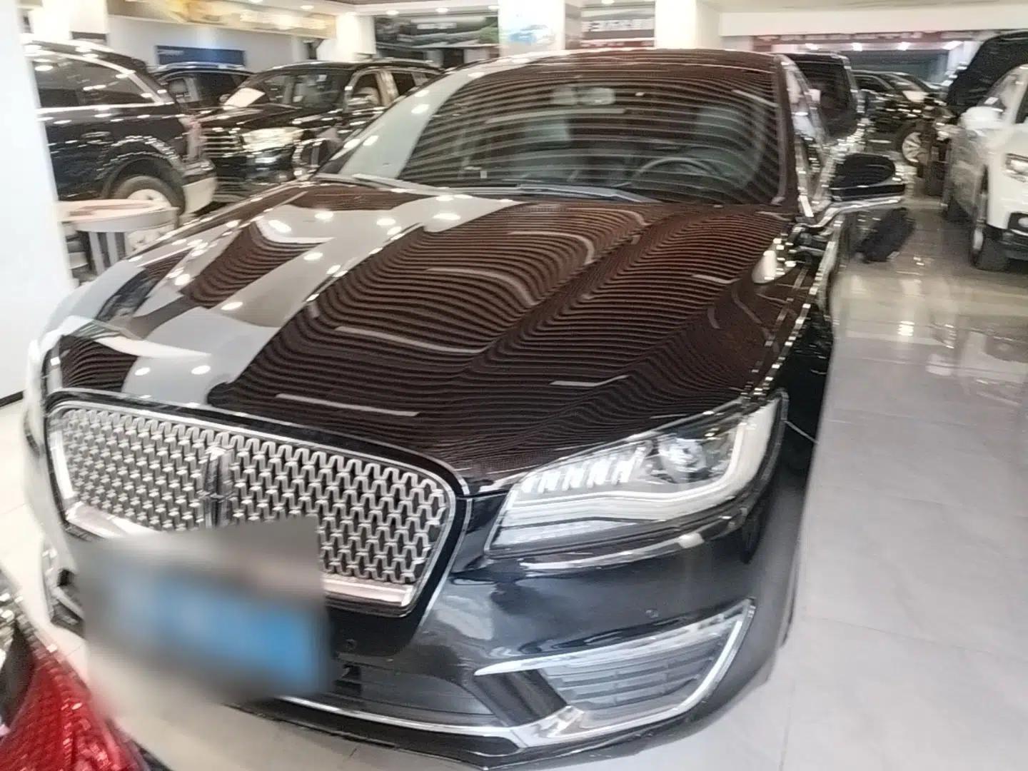 Lincoln MKZ 2017 2.0T Luxury Edition — миниатюра 2
