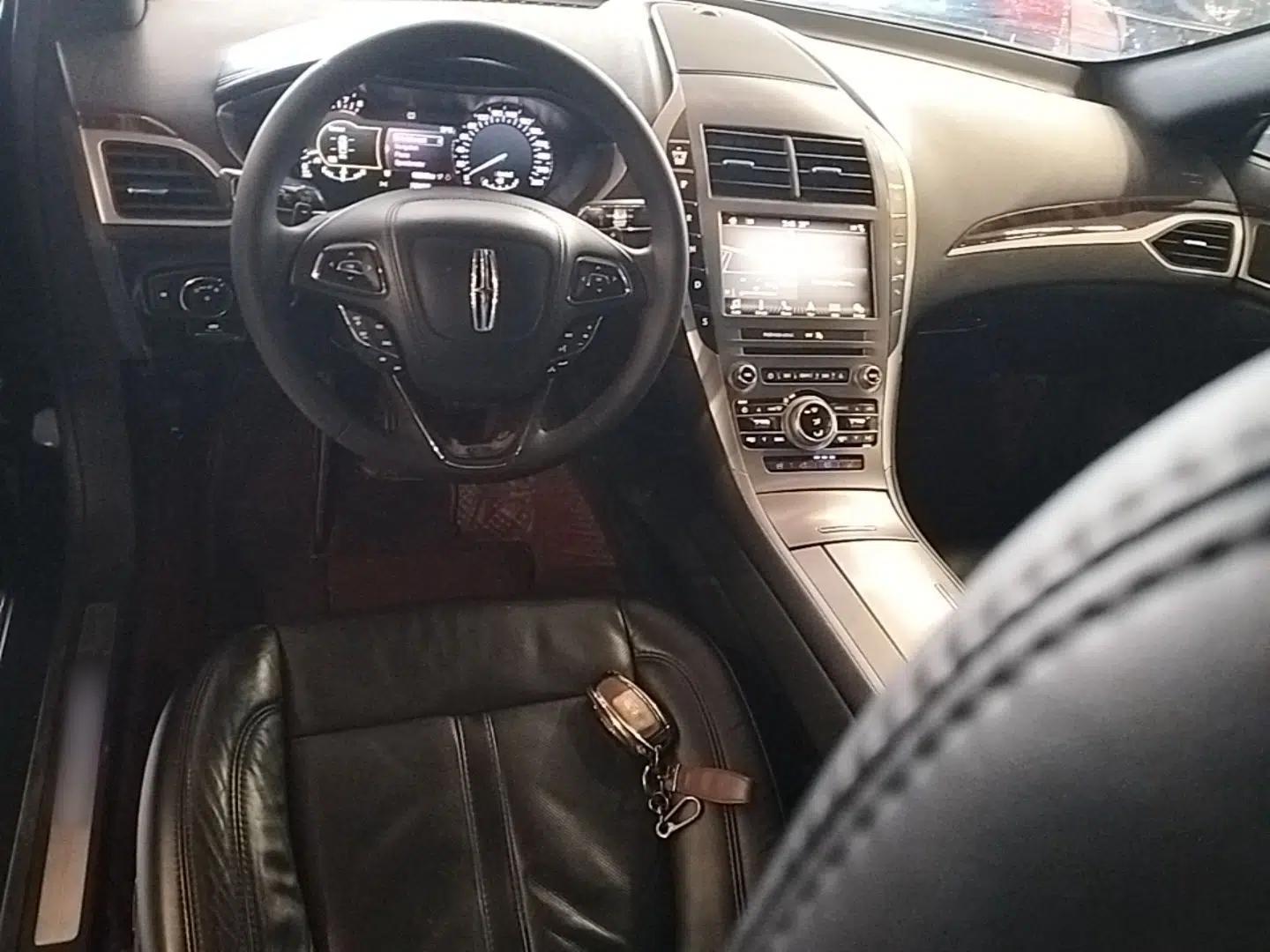 Lincoln MKZ 2017 2.0T Luxury Edition — миниатюра 12