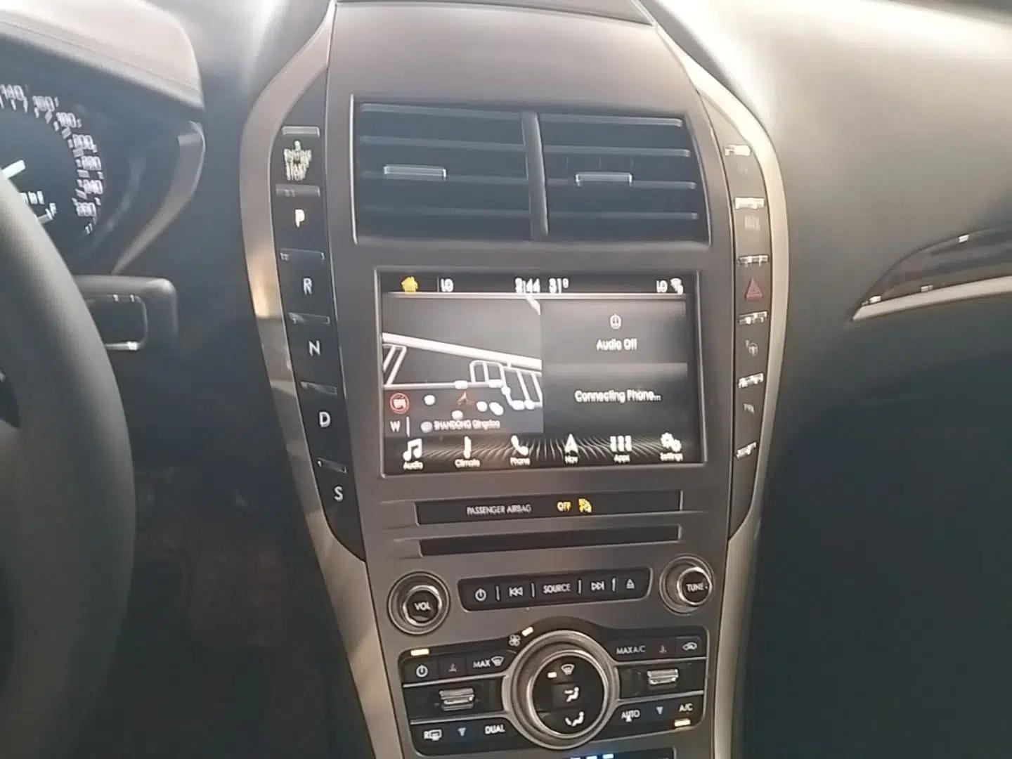 Lincoln MKZ 2017 2.0T Luxury Edition — миниатюра 15