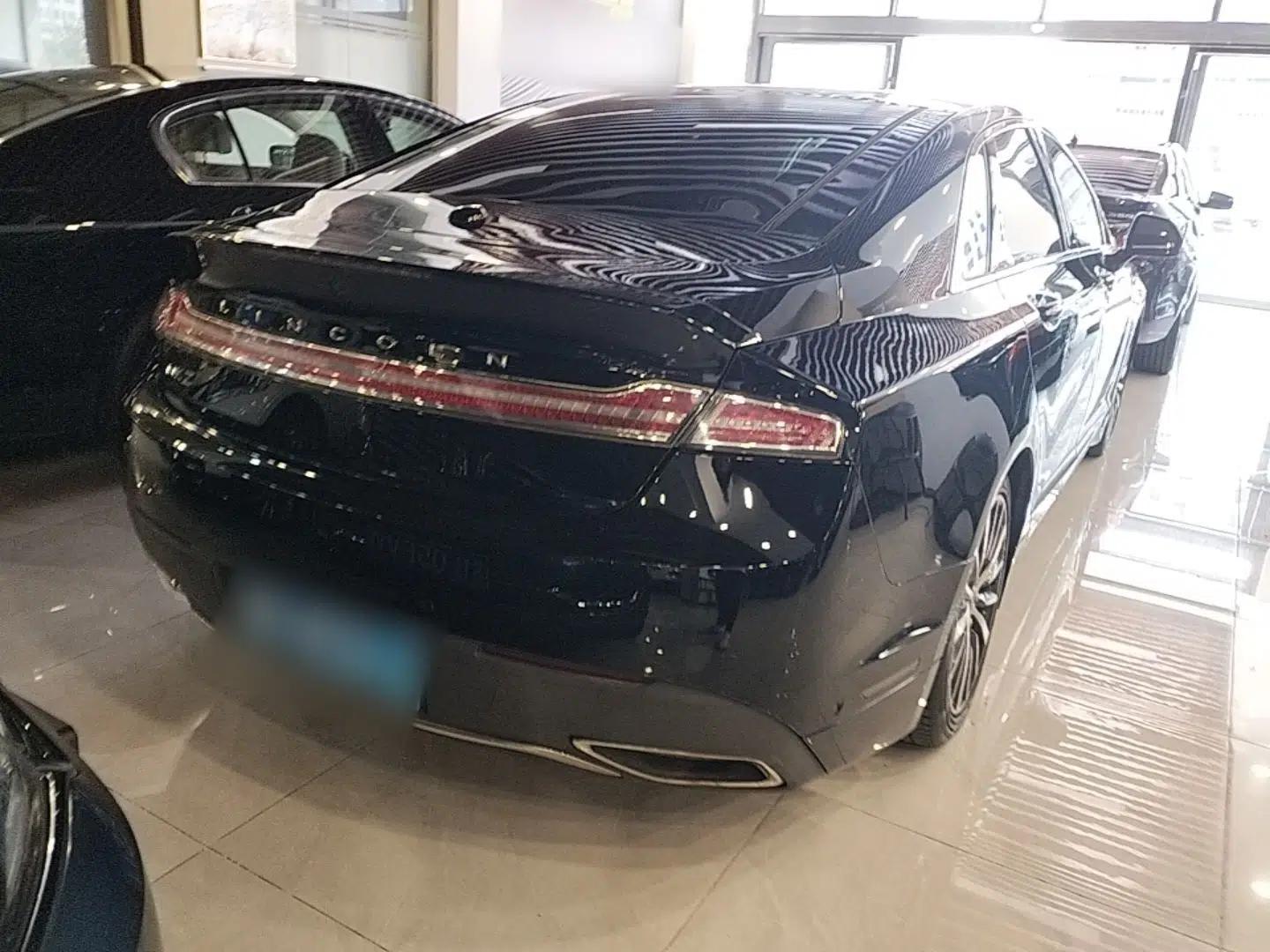 Lincoln MKZ 2017 2.0T Luxury Edition — миниатюра 6