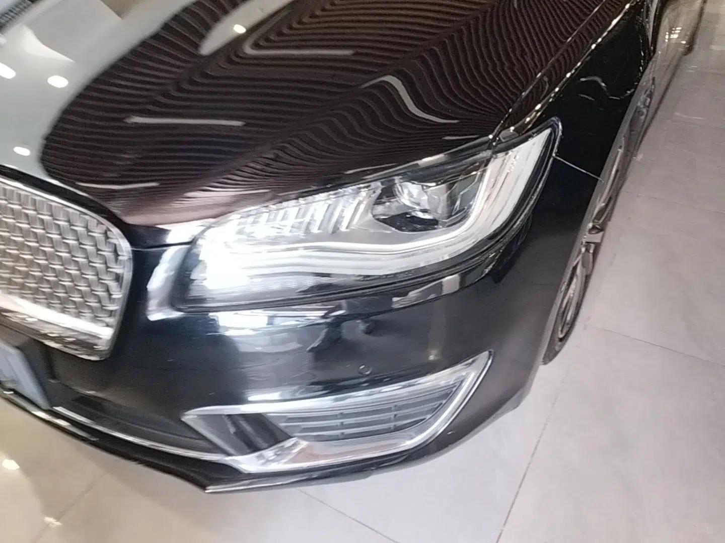 Lincoln MKZ 2017 2.0T Luxury Edition — миниатюра 8