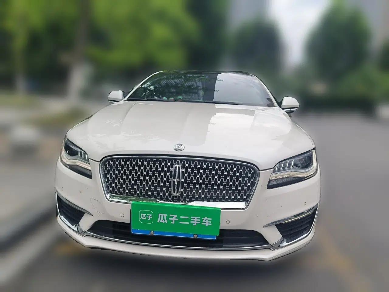 Lincoln MKZ 2017 2.0T Luxury Edition — миниатюра 2