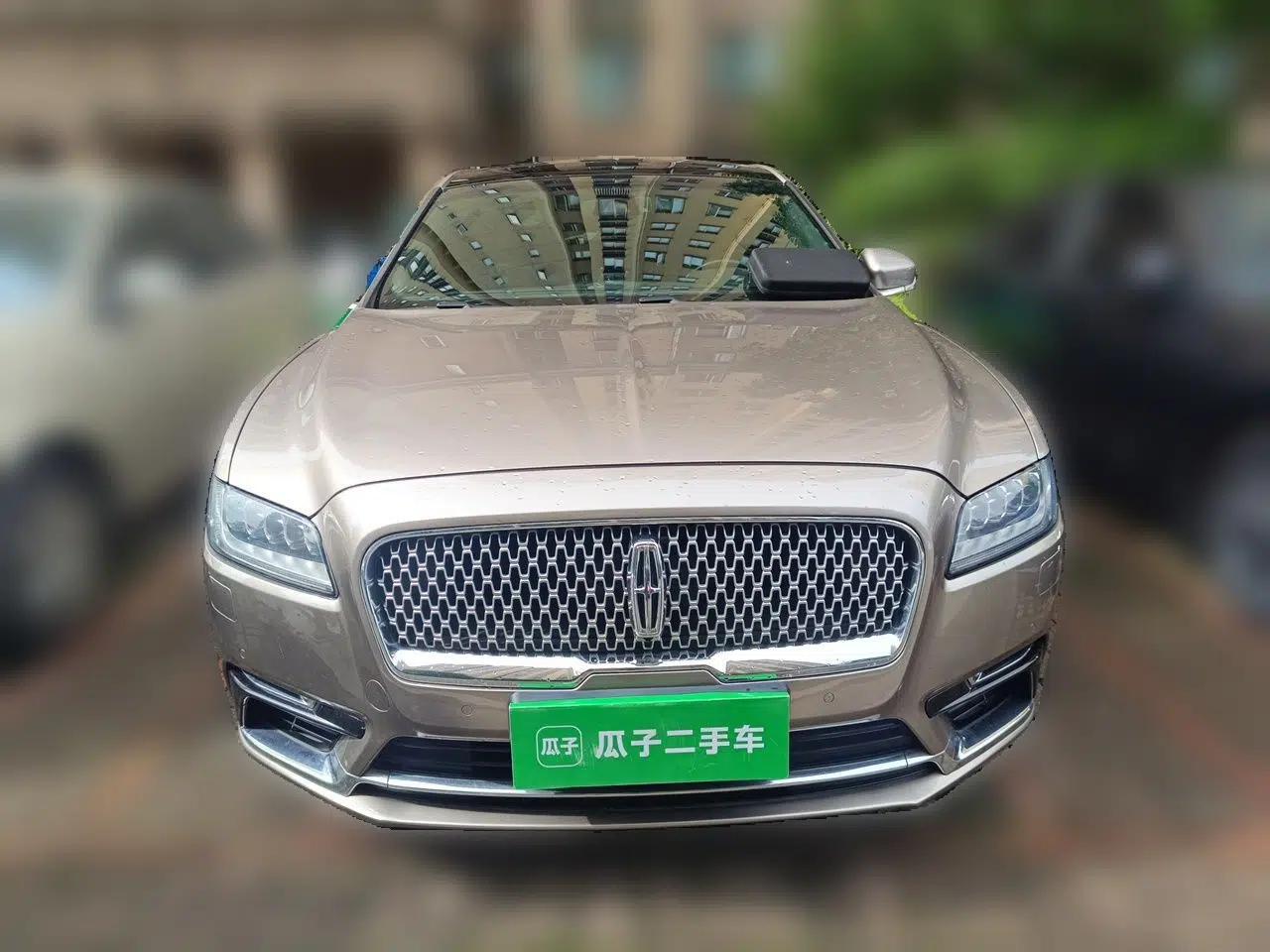 Lincoln Continental 2019 2.0T Two-Wheel Drive Luxury Edition China VI Standard — миниатюра 2