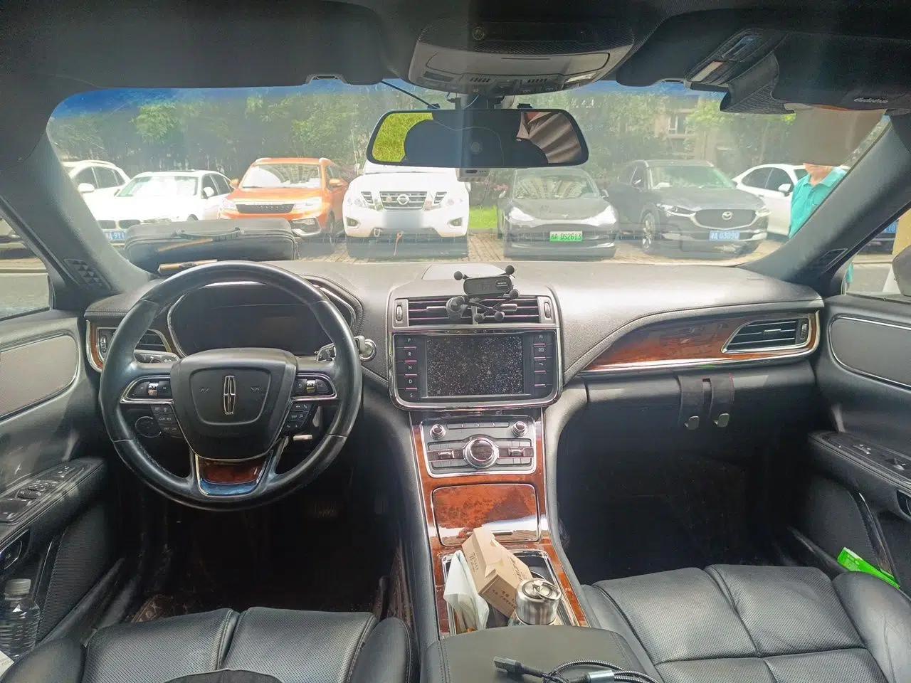 Lincoln Continental 2019 2.0T Two-Wheel Drive Luxury Edition China VI Standard — миниатюра 18
