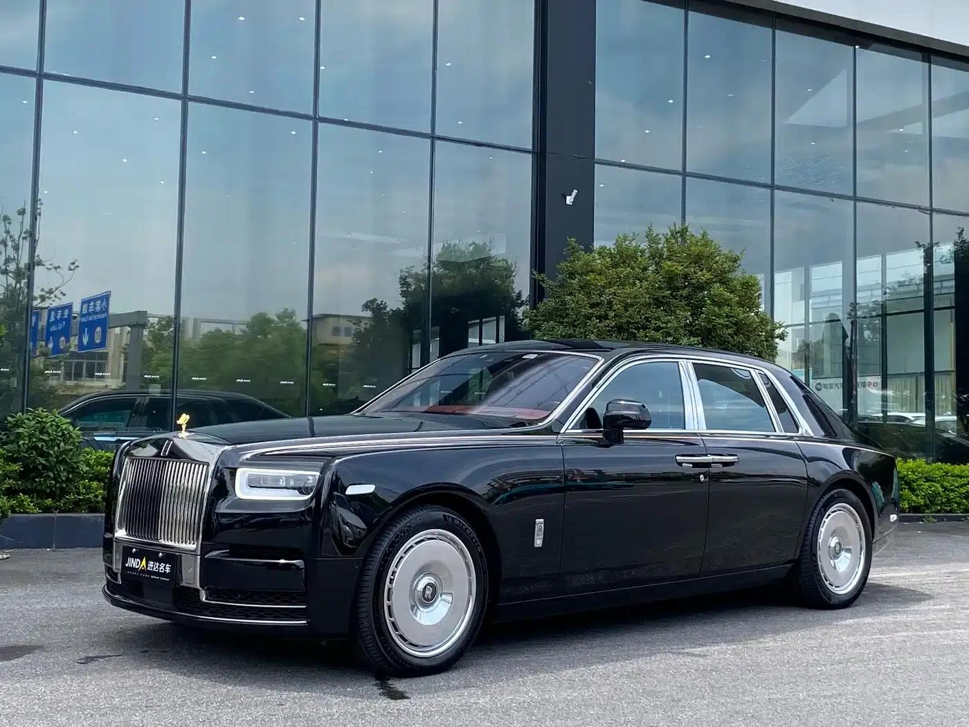2018 Phantom 6.7T Standard Wheelbase — миниатюра 4