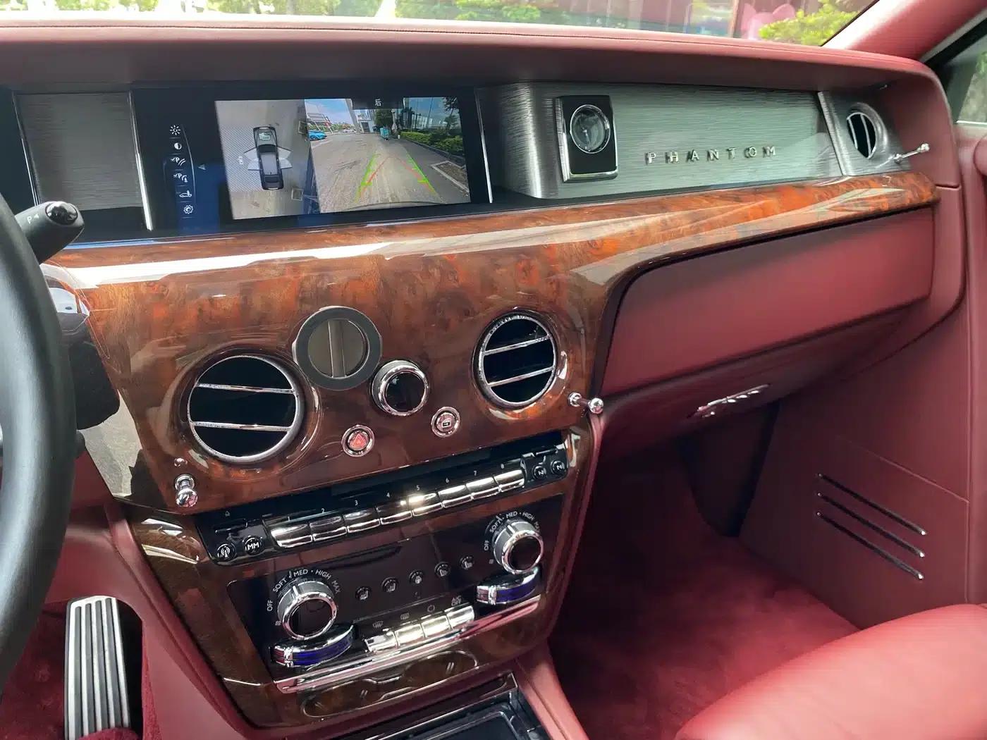 2018 Phantom 6.7T Standard Wheelbase — миниатюра 9