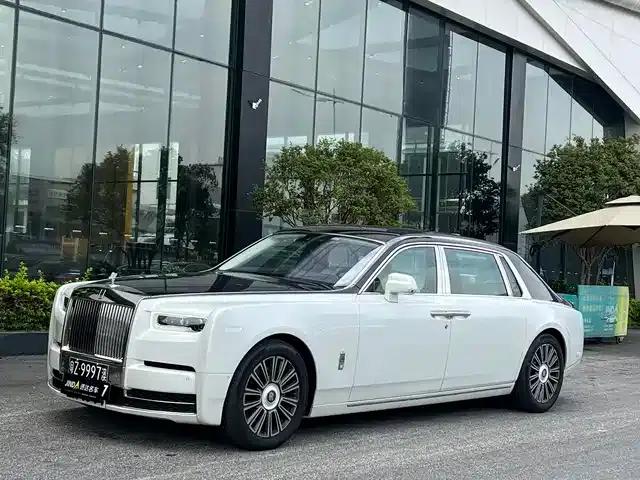 2018 Phantom 6.7T Long Wheelbase