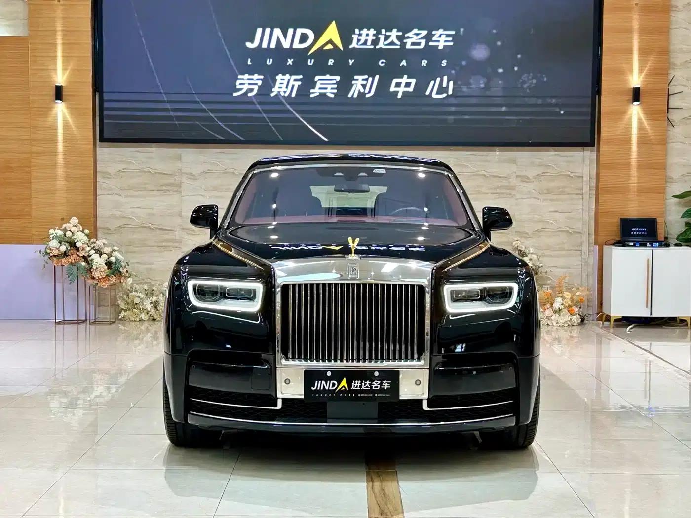 2018 Phantom 6.7T Standard Wheelbase — миниатюра 2