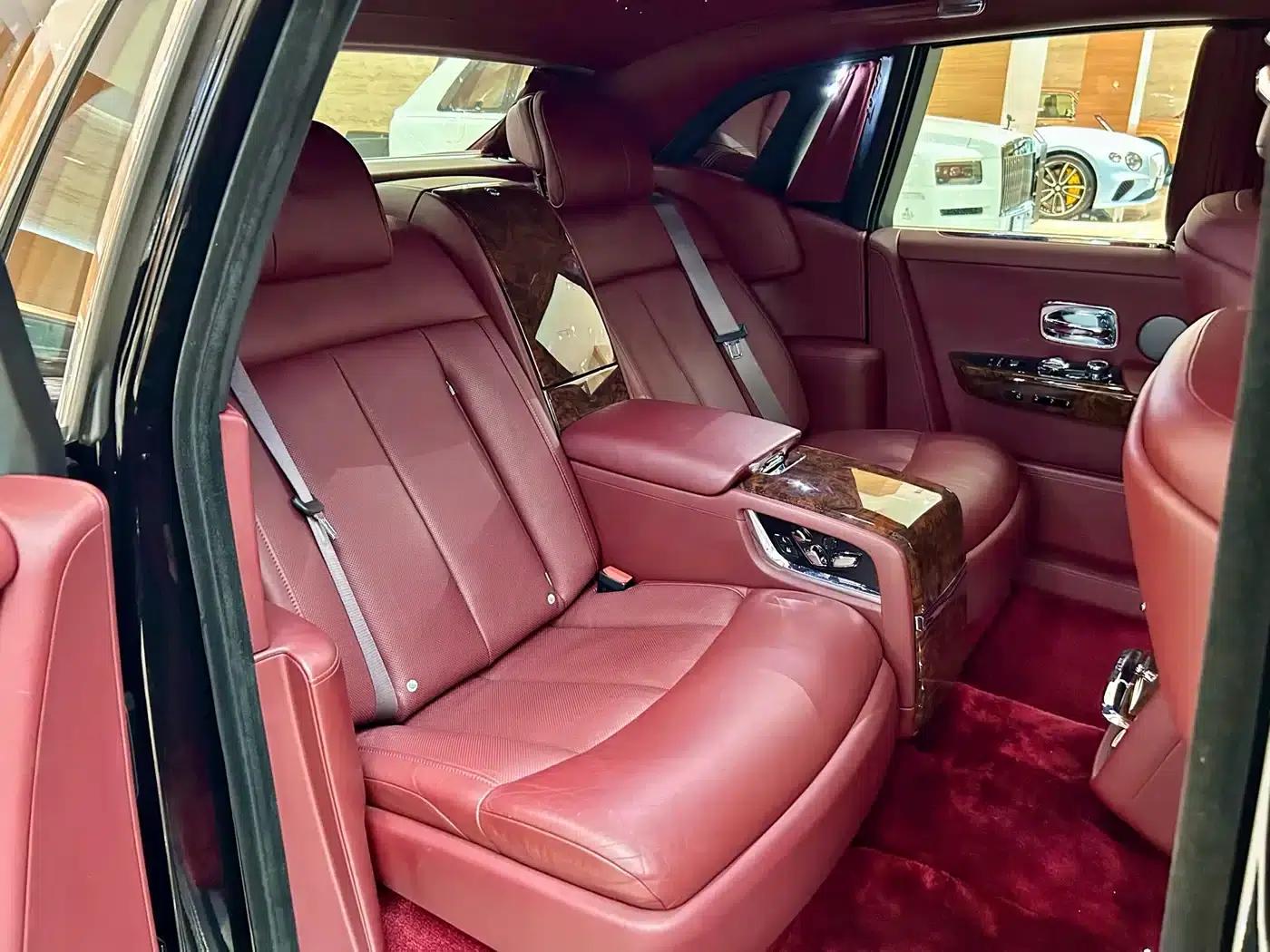 2018 Phantom 6.7T Standard Wheelbase — миниатюра 19