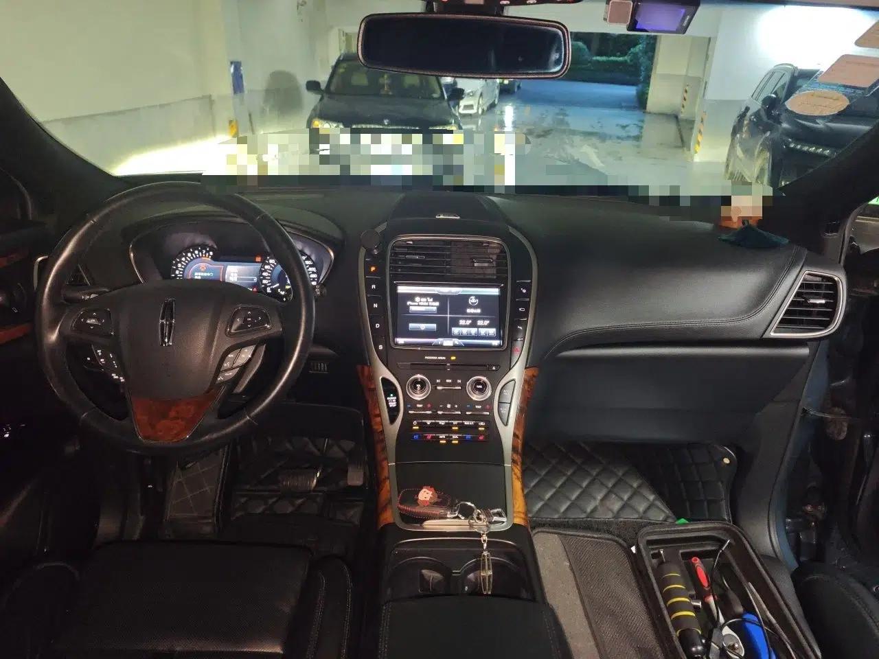 Lincoln MKX 2015 2.7T Four-Wheel Drive Prestige Edition — миниатюра 9