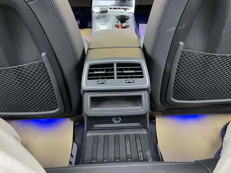 2024 Audi A6 (Imported) allroad quattro Explorer 55 TFSI Premium Off-Road Model — миниатюра 13