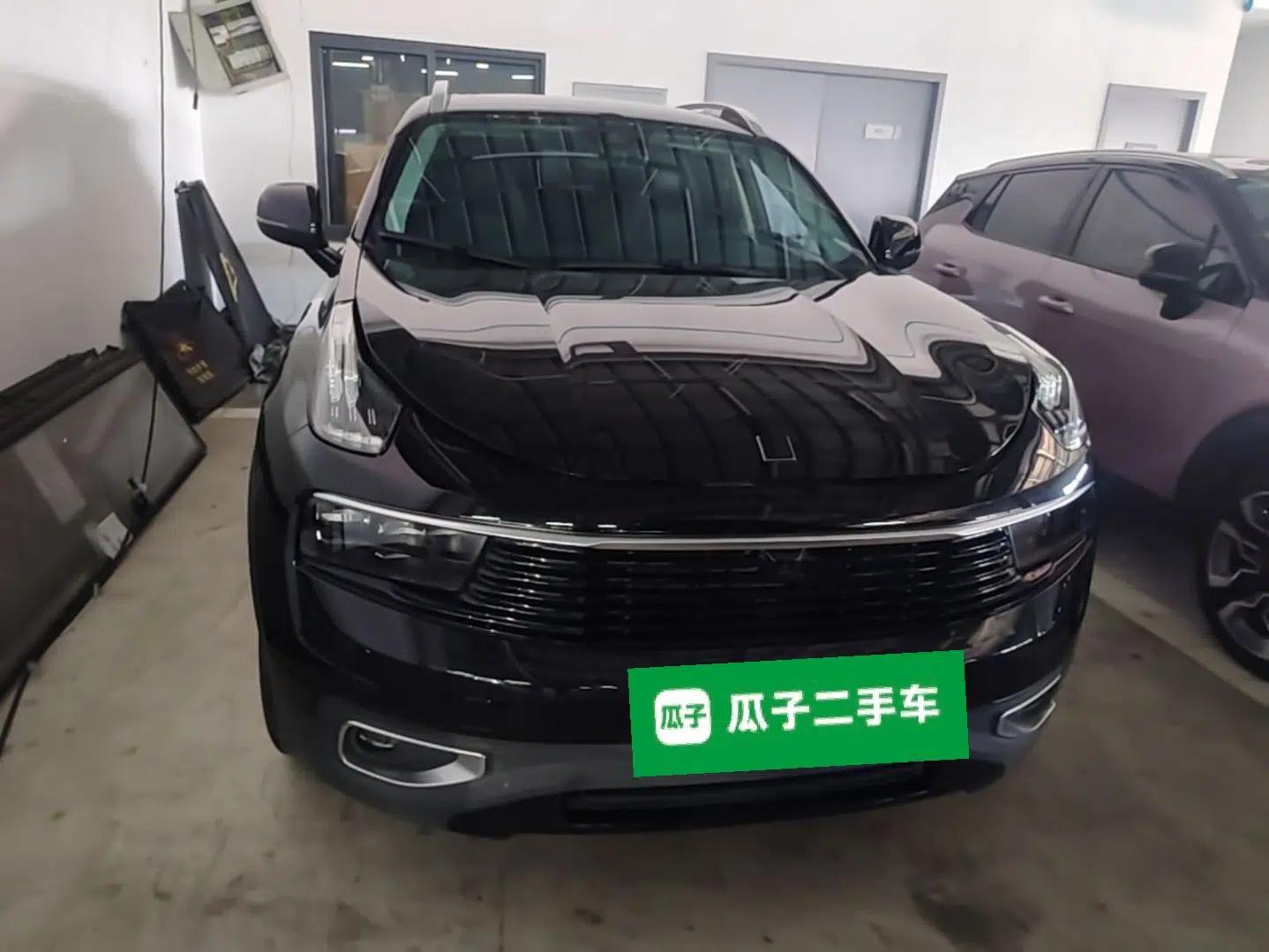 Lynk & Co 01 2019 2.0T Two-Wheel-Drive Pro Version China VI Standard — миниатюра 2