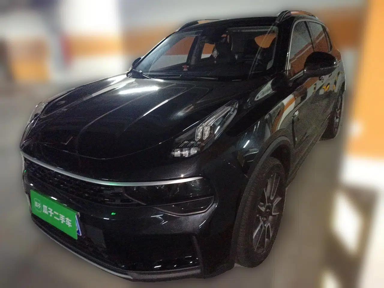 Lynk & Co 01 2021 2.0TD Two-Wheel-Drive Pro Trim — миниатюра 1