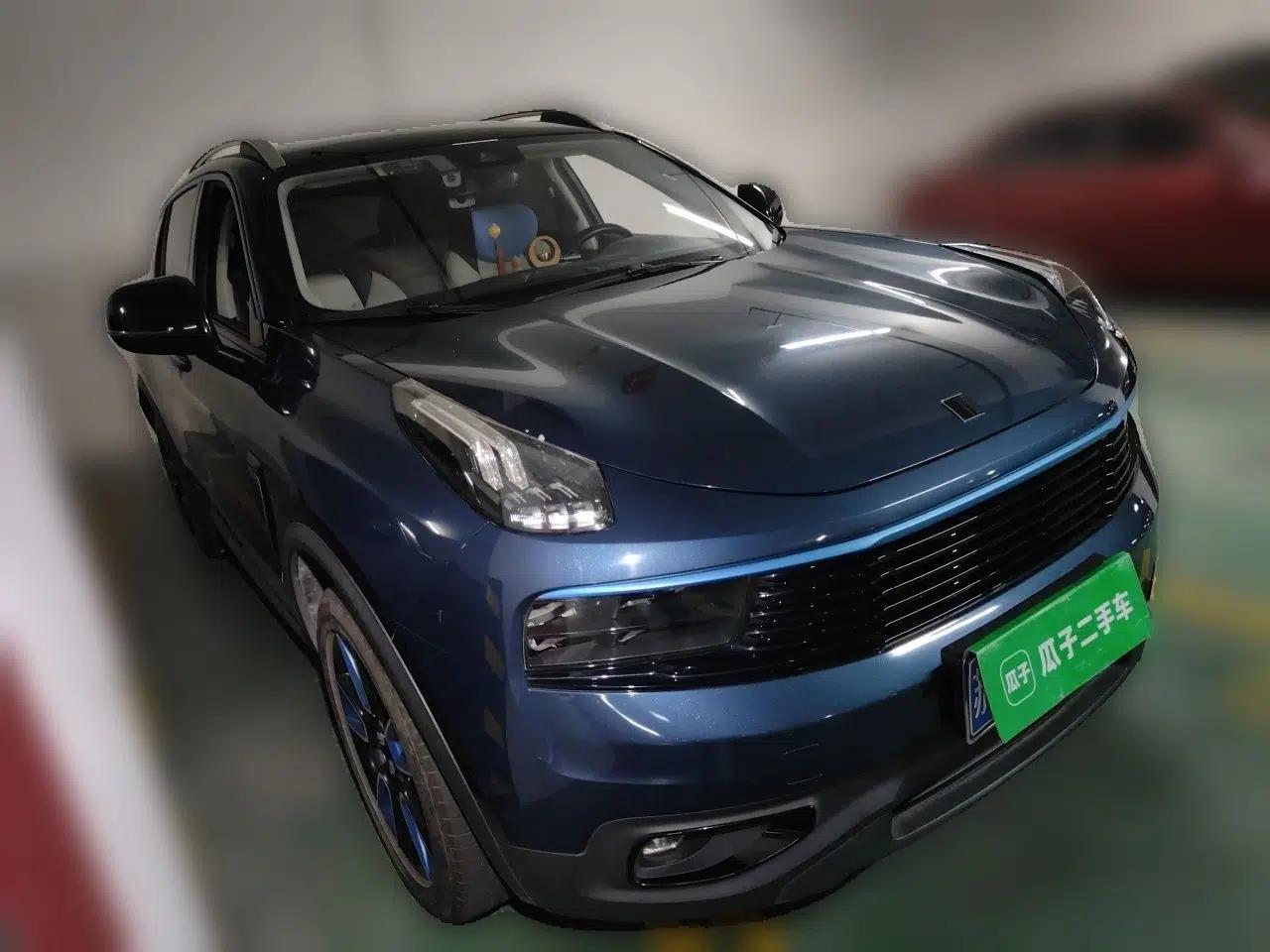 Lynk & Co 01 2017 2.0T Two-Wheel Drive Zhaopu Version — миниатюра 3