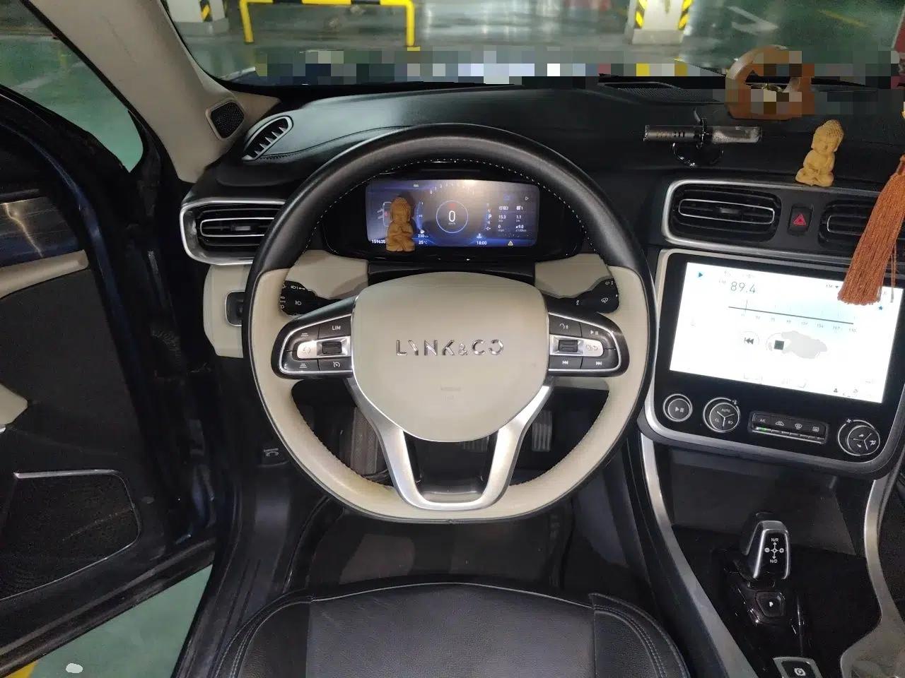 Lynk & Co 01 2017 2.0T Two-Wheel Drive Zhaopu Version — миниатюра 9
