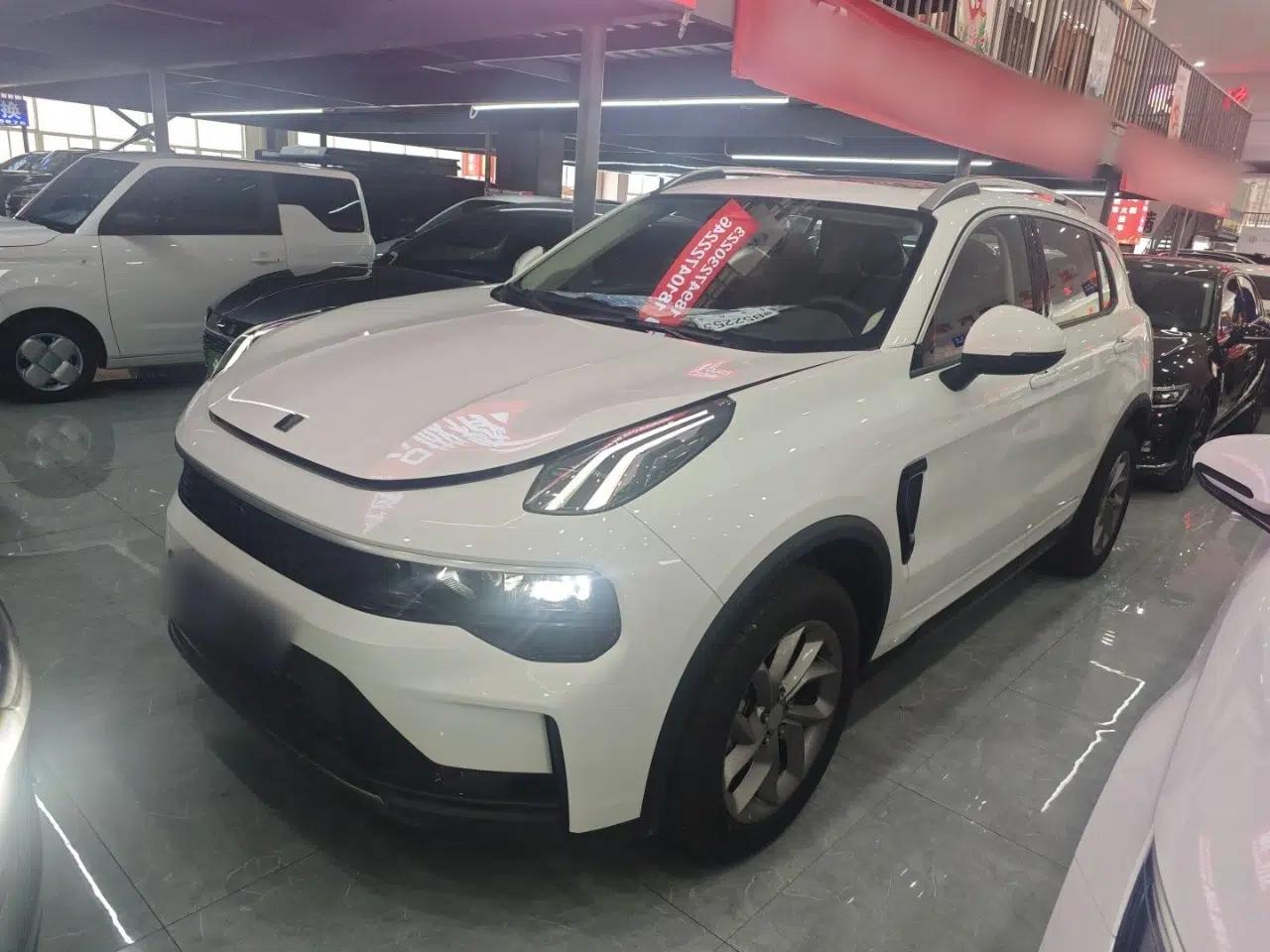 Lynk & Co 01 2023 2.0TD Two-Wheel Drive Asian Games Edition — миниатюра 2