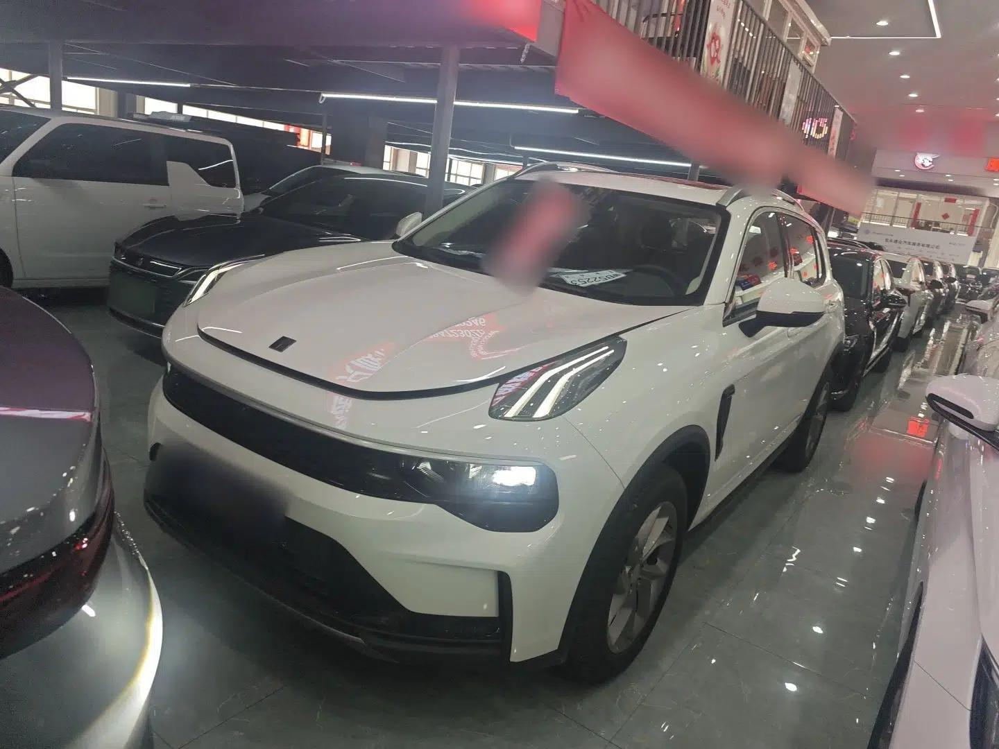 Lynk & Co 01 2023 2.0TD Two-Wheel Drive Asian Games Edition — миниатюра 6