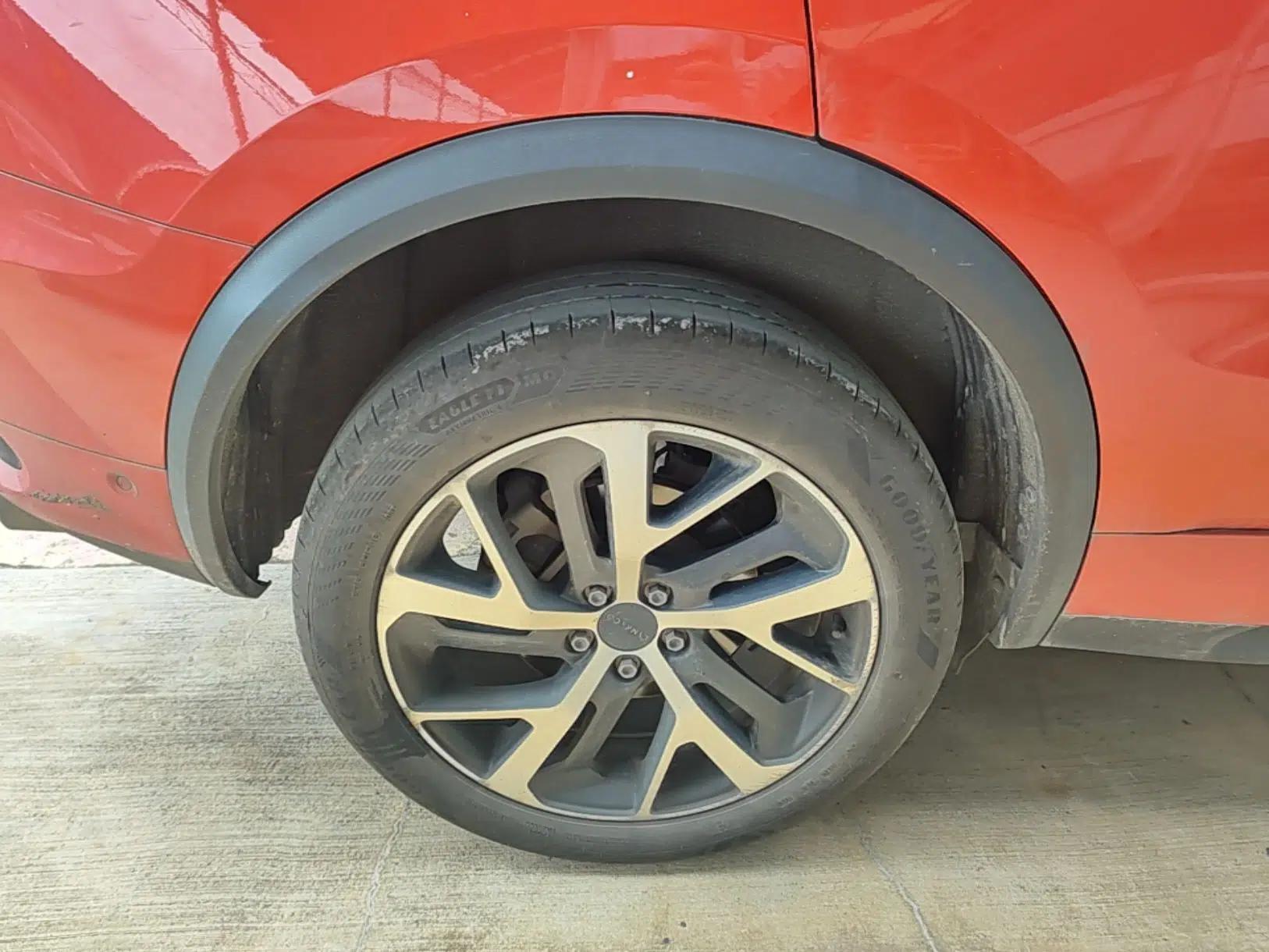 Lynk & Co 01 2019 2.0T Four-Wheel Drive Genie Pro Version China V Emission Standard — миниатюра 11