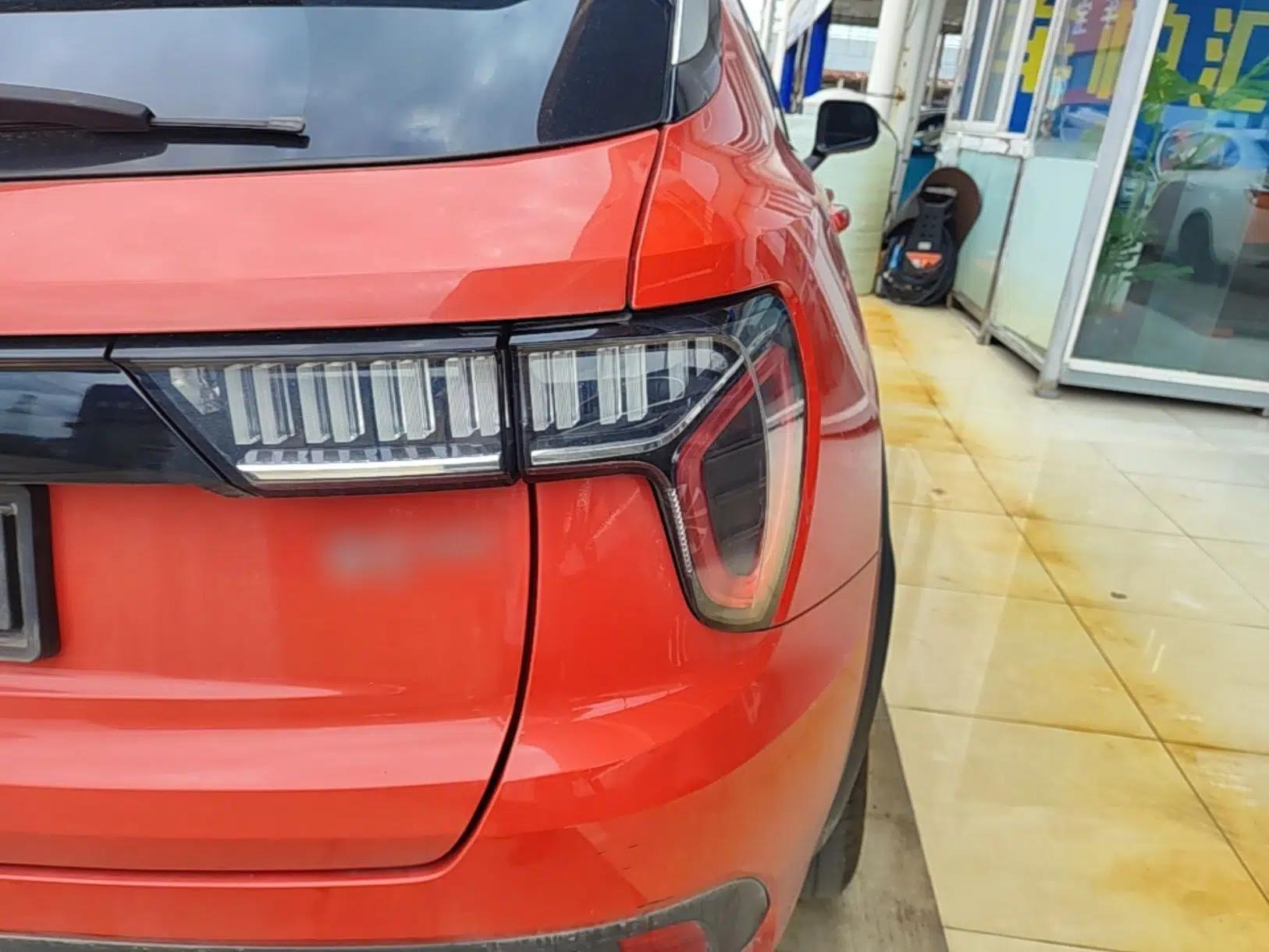 Lynk & Co 01 2019 2.0T Four-Wheel Drive Genie Pro Version China V Emission Standard — миниатюра 9