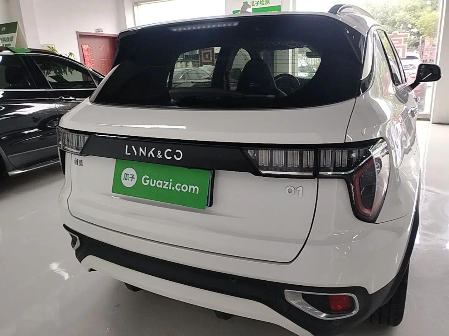 Lynk & Co 01 2017 2.0T Two-Wheel Drive Pro Edition — миниатюра 5
