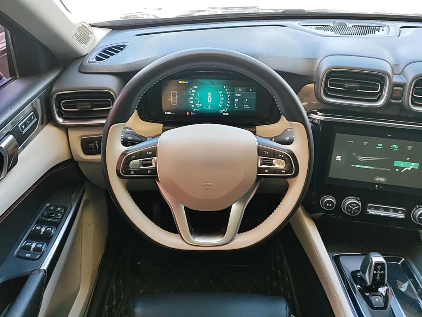 Lynk & Co 02 2019 High-Energy Edition 2.0T Automatic Two-Wheel Drive Shine Pro Edition China VI Standard — миниатюра 13