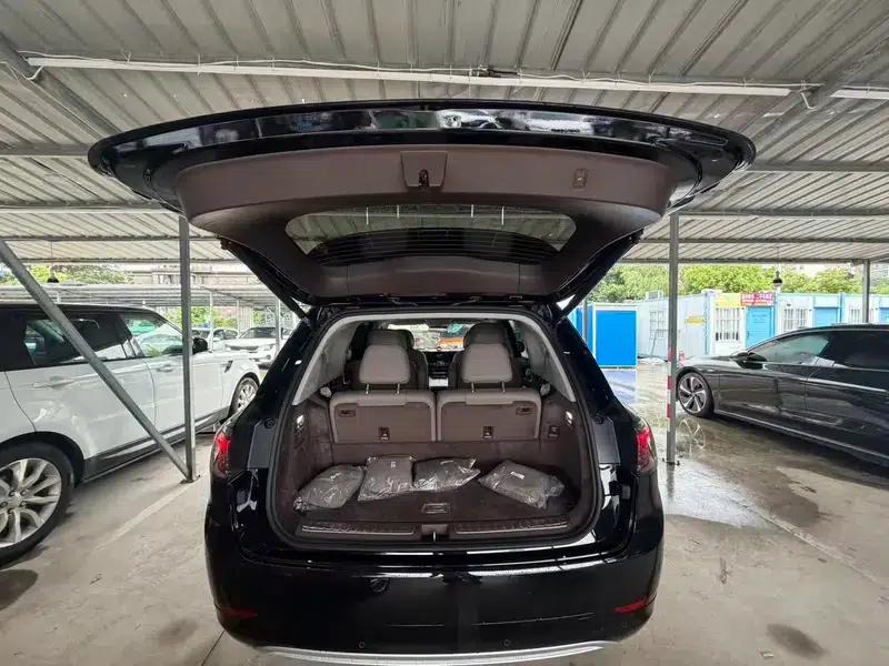 Wenjie M9 2025 Extended Range Max 5-Seat Version (192-line LiDAR) — миниатюра 30