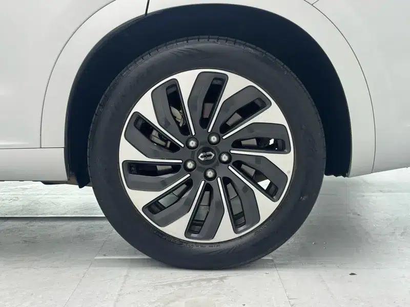 Wenjie M7 2024 Max 5-seater Rear-wheel Drive Intelligent Driving Edition — миниатюра 9