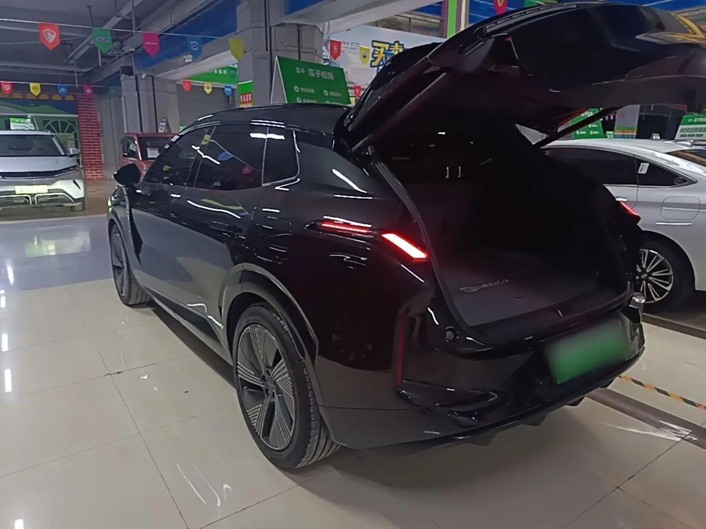 Lynk & Co 08 EM-P 2023 120km Long-Range Halo — миниатюра 4