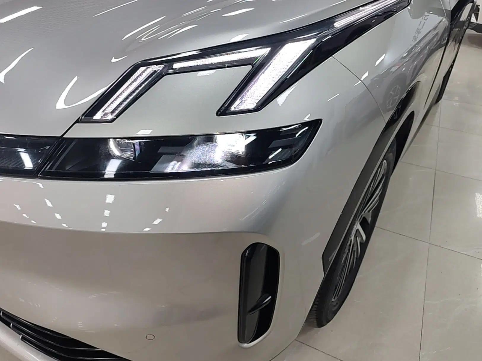 Lynk & Co 08 EM-P 2023 120km Long-Range Halo — миниатюра 8