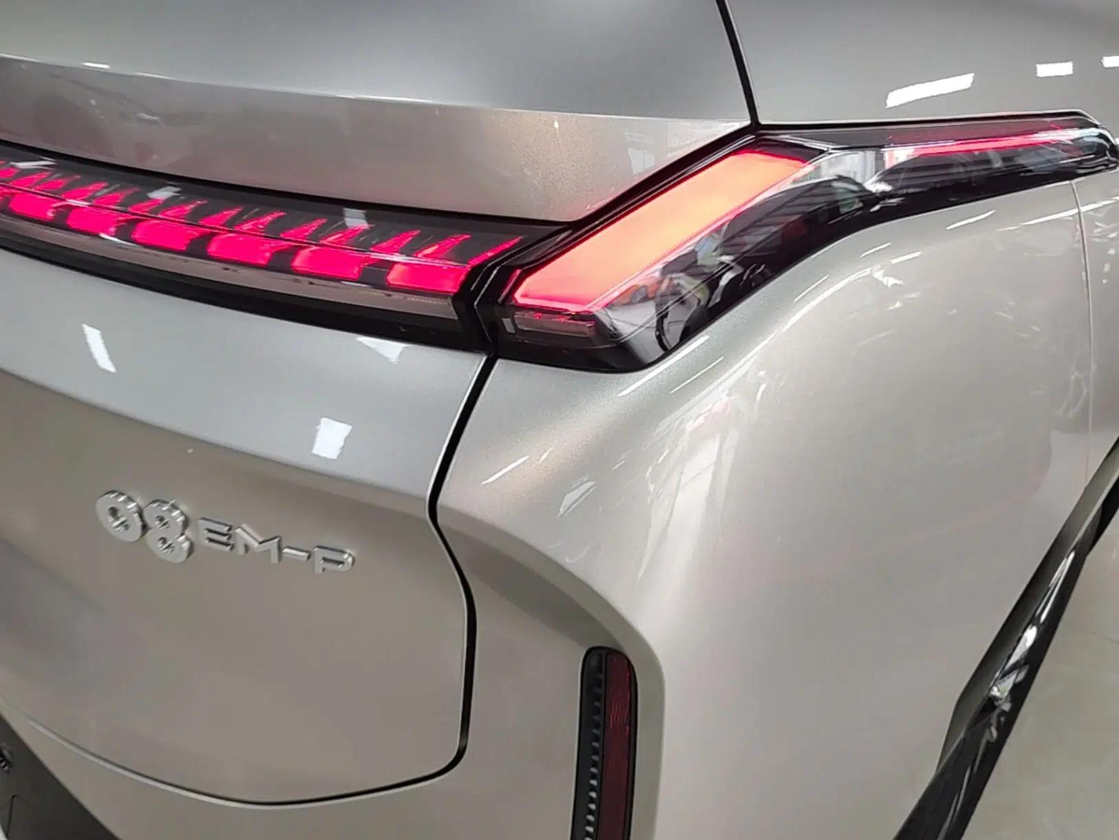 Lynk & Co 08 EM-P 2023 120km Long-Range Halo — миниатюра 9